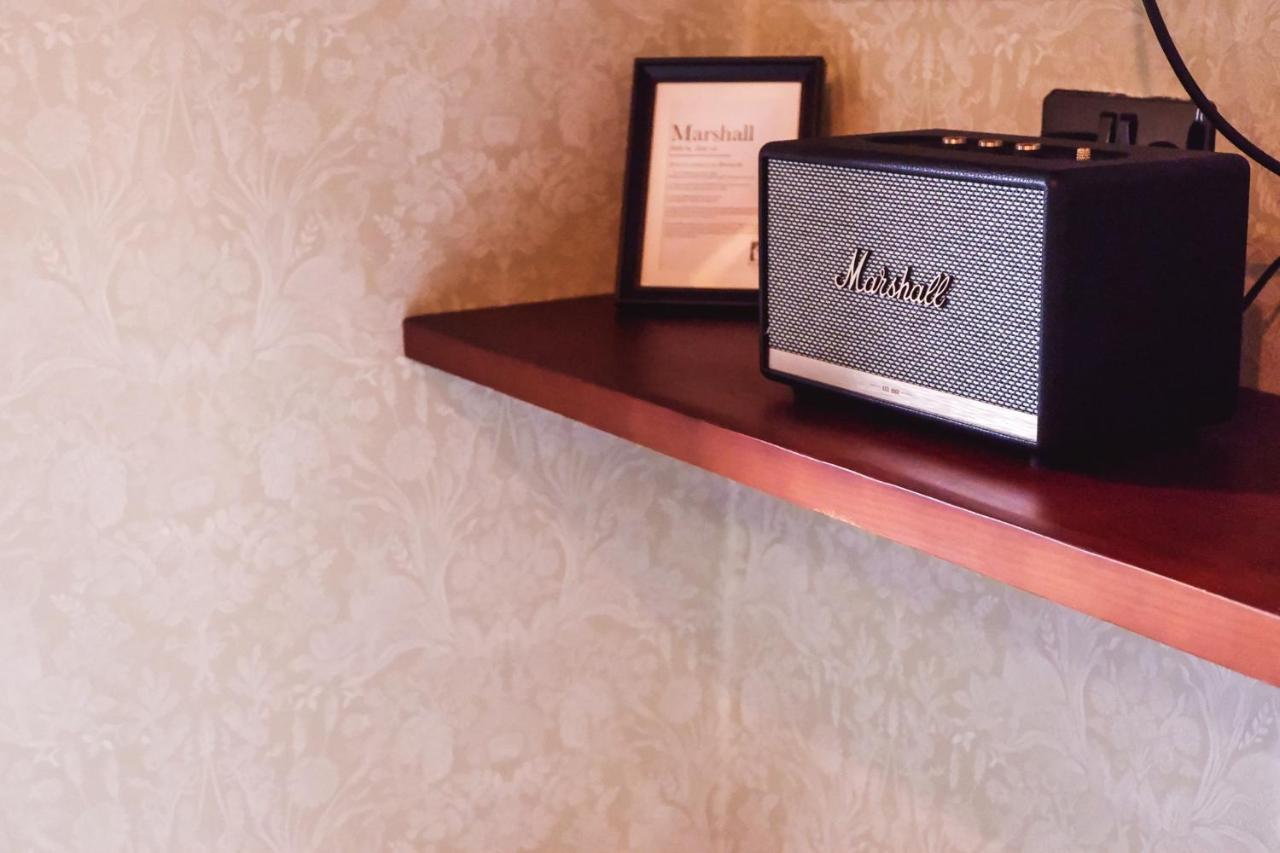 The Rabbit & Retreat Отель Темплпатрик