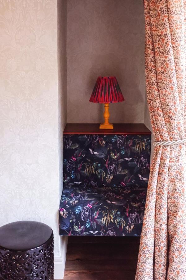 Hotel The Rabbit & Retreat